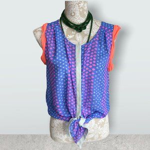 Women’s American Eagle blue and orange tie front tank top size medium.